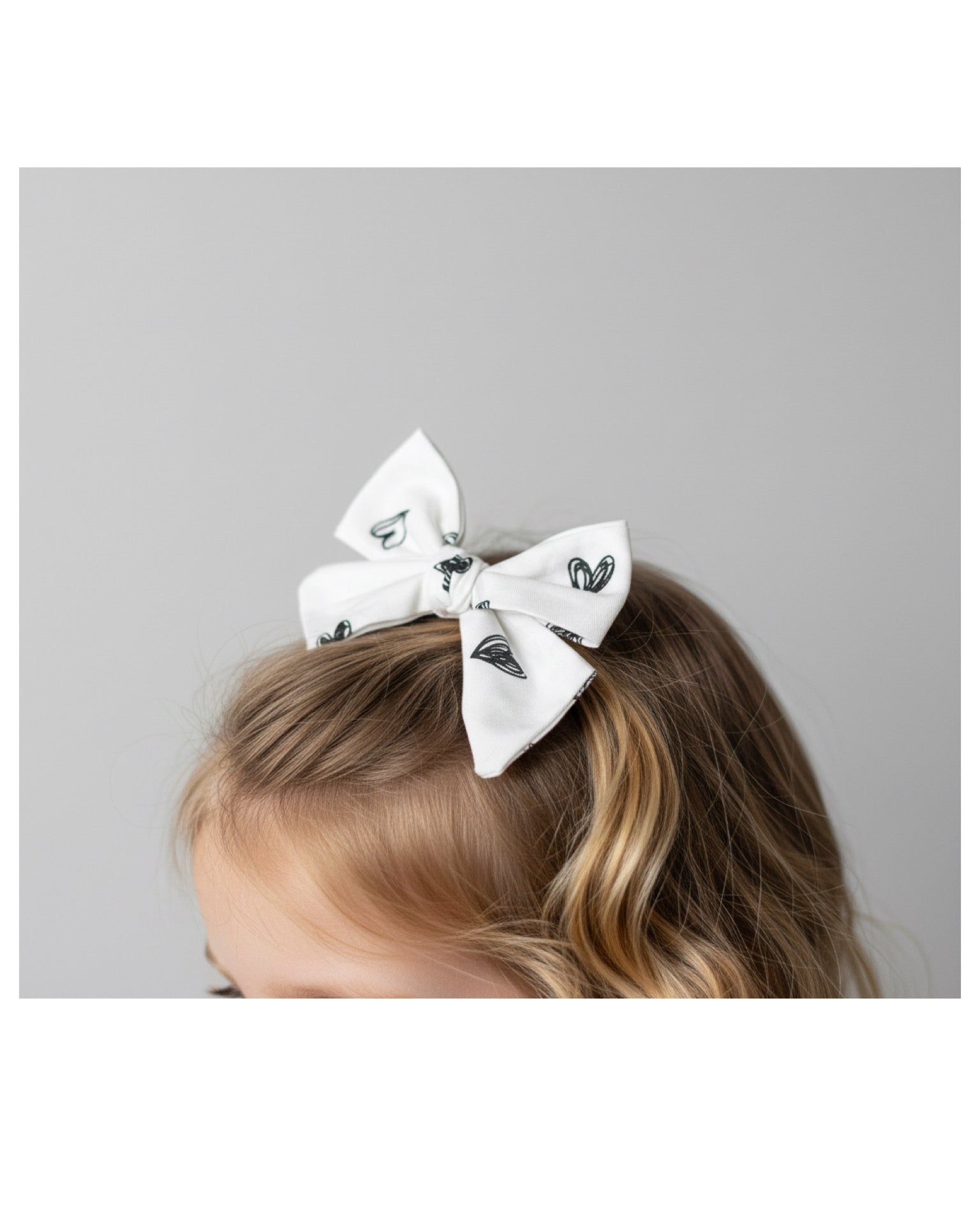 Sweet Black Sketch Hearts Sailor Bow 🖤